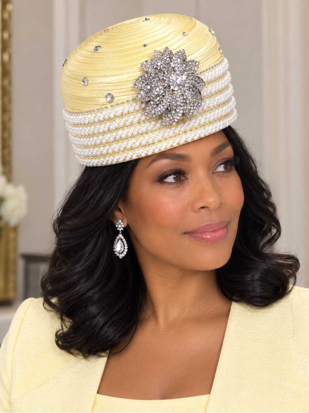 Pearl-Trim Yellow Cocktail Hat with Crystal Brooch NEW